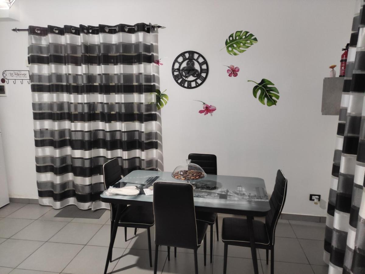 Casa Vacanze Campanella - Apartment At The Zisa Palermo Exterior foto